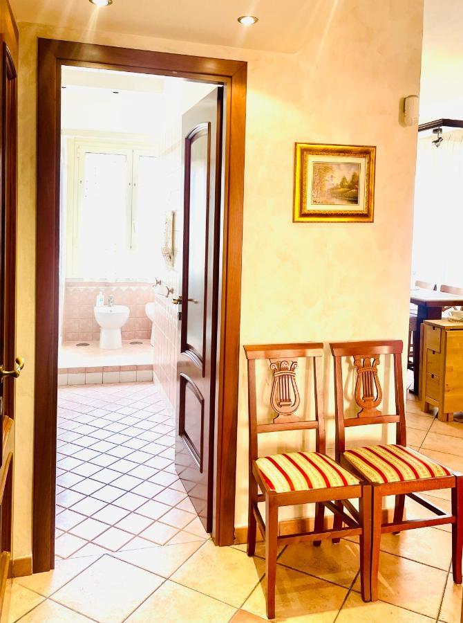 Ferienwohnung Charming House Roma Exterior foto
